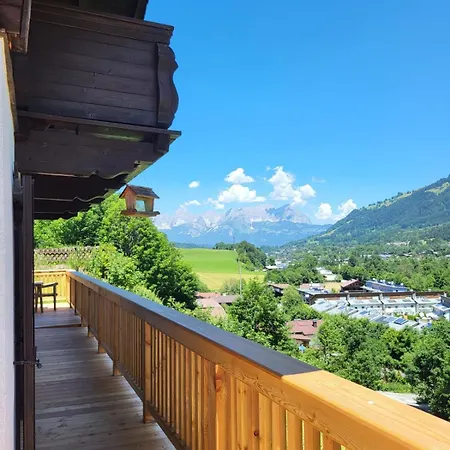 Moralee Mit Whirlpool In By One Kitzbuhel
